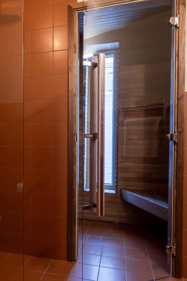 Åre apartment balcony, private sauna, ski storage, cozy lounge, central Åre accommodation