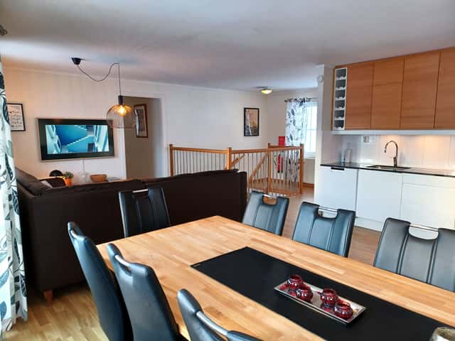 Duplex ski apartment in VM8, 200 m from lifts, with private sauna and south-facing balcony