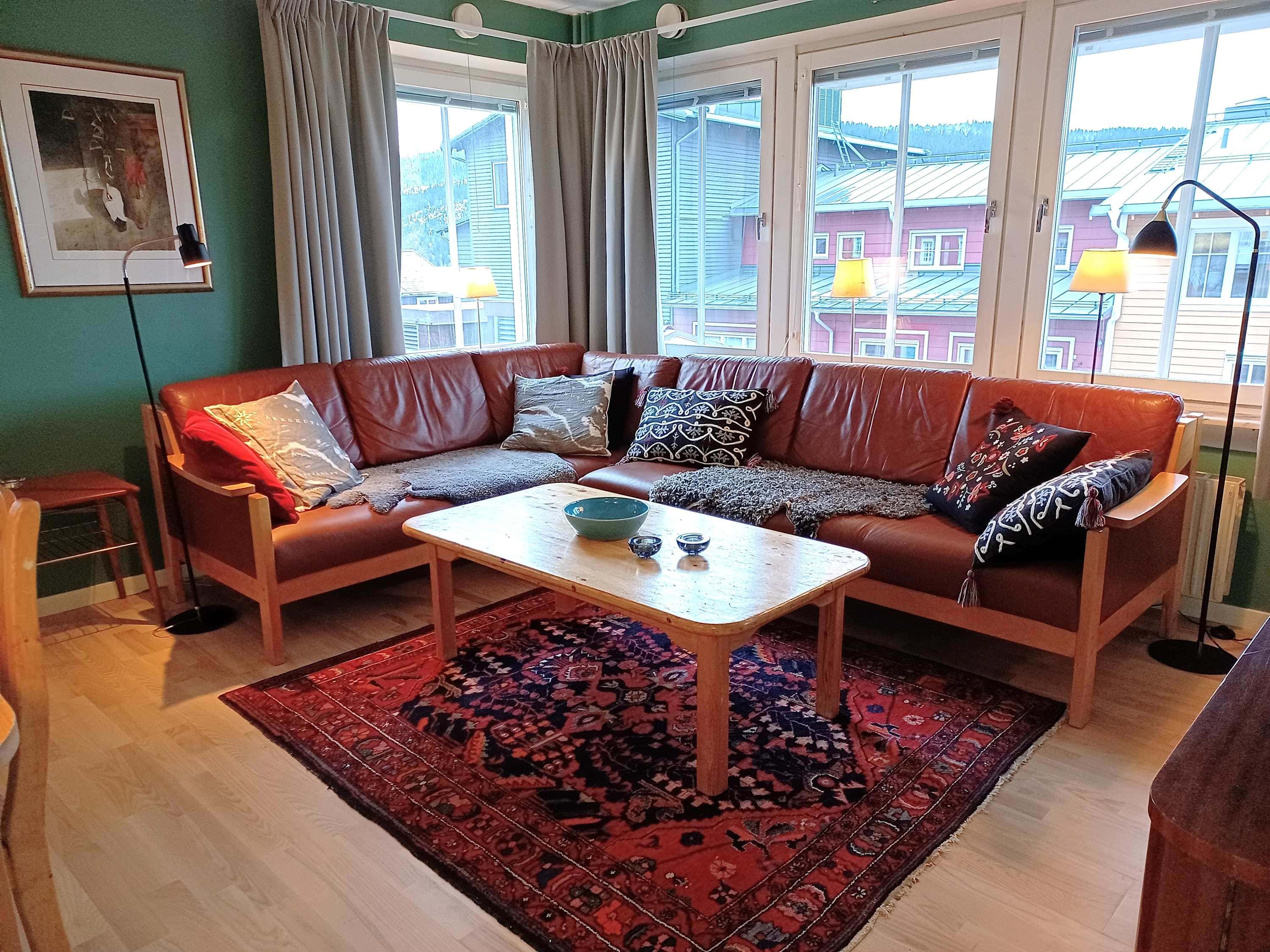 Central Åre apartment near ski lifts with private sauna, ski storage and drying cabinet