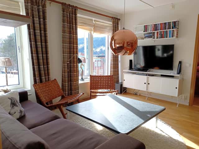 Apartment in central Åre with sauna, balcony and ski storage near Åre Square and ski lifts