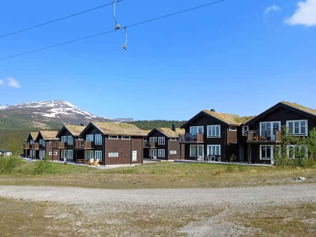 Ski-in/ski-out semi-detached home in Björnen Sadeln with fireplace and private sauna