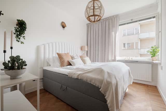 Two-bedroom apartment with double balconies in Stockholm near parks and city centre