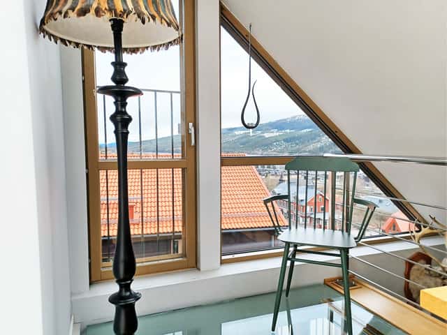 Two-level apartment in central Åre near the village square and Bergbanan funicular to the ski slopes