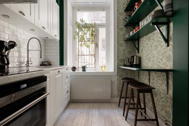Apartment in Vasastan, Stockholm in a historic building, near cafés and central city attractions