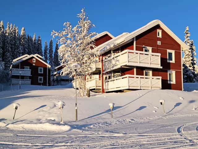 Cozy ski apartment in Björnen with sauna, drying cabinet and ski storage near kids’ area and ski rental