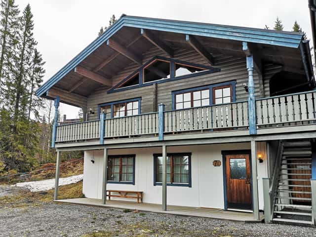 Ground-floor apartment in Björnen, Åre with private sauna, 50 m from the slopes