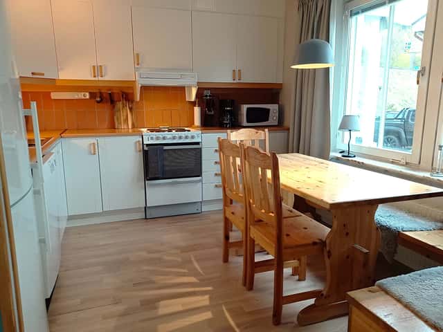 Central Åre apartment near ski lifts with private sauna, ski storage and drying cabinet
