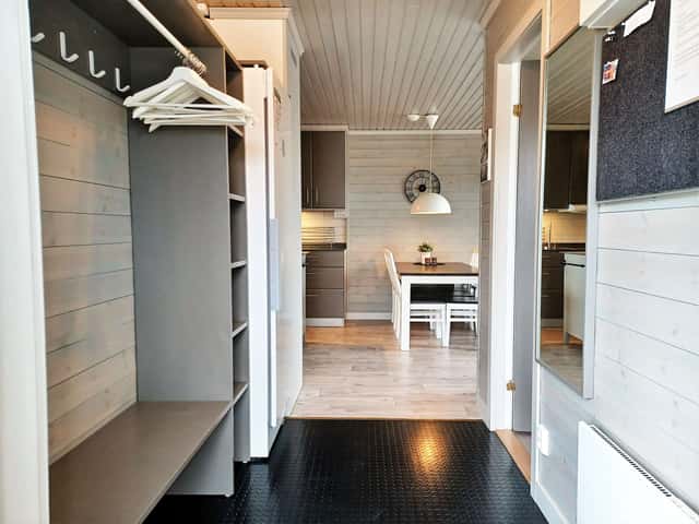 Cozy apartment in Björnen Hermelinen with private sauna, south-facing balcony and ski storage