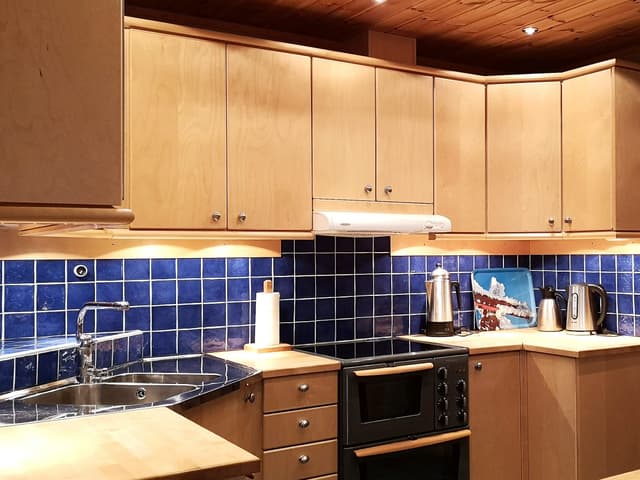 Semi-detached apartment in Björnen near ski lift and slopes, with south-facing patio and open living space
