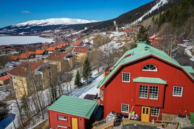 Utsikt över svenska bergen från Åre-lägenheten