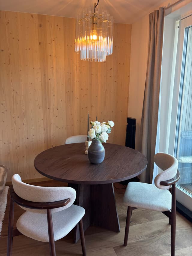 Nybyggd studio med balkong på Kungsholmen i centrala Stockholm, Sverige