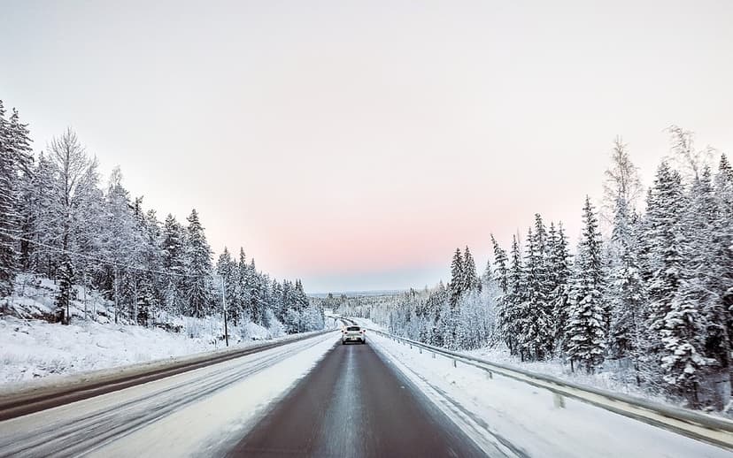 Hur långt är det mellan Stockholm och Åre?