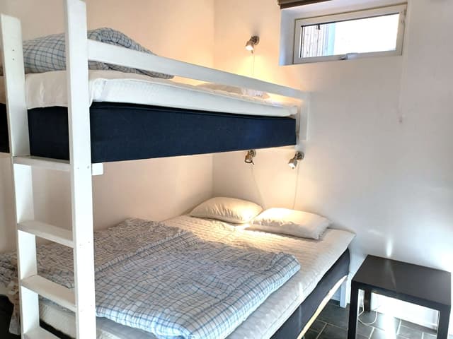 120 sqm apartment in Åre for 16 guests with south-facing balcony, open-plan kitchen and two private saunas