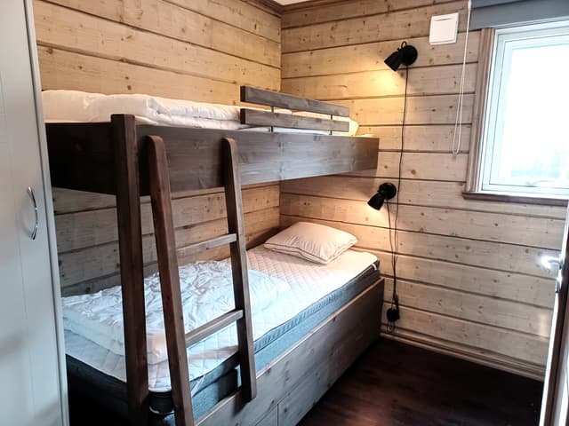 Apartment in Sadeln with private patio, sauna, washer and ski storage near the ski system