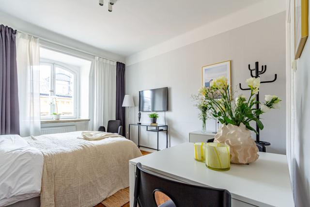 Cozy Södermalm studio apartment near metro and shops.