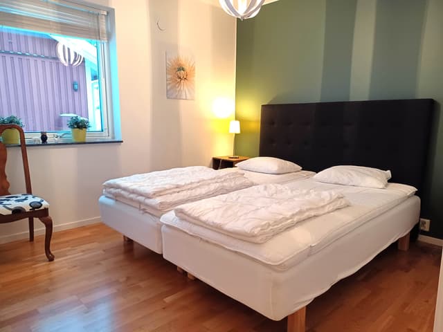 Ski-in/ski-out-lägenhet i Åre vid Olympia/Gästrappet, 25 m till backen, bastu och sydvänd balkong