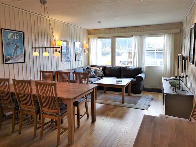 Skilägenhet i centrala Åre med bastu, balkong och våningssängar nära liftar och tågstationen