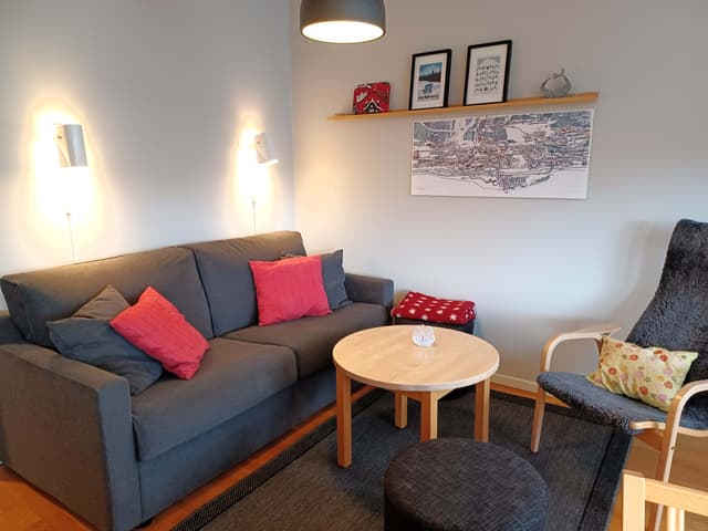 Lägenhet i Hummeln, Åre nära liftar och torget, med tvättmaskin, torkskåp, skidförråd och våningssäng.