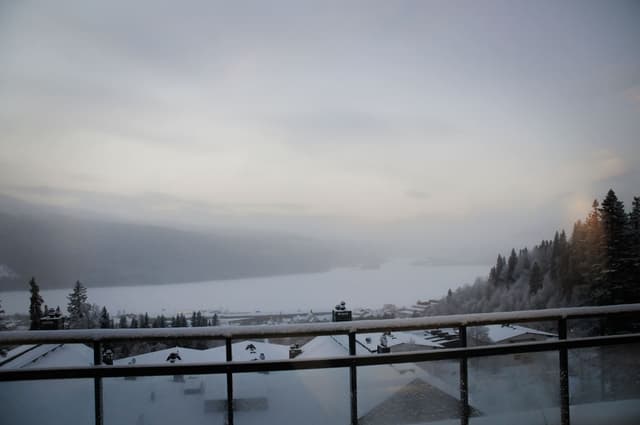 Top-floor 220 sqm apartment in Åre Tott with rooftop patio and fireplace lounge, close to Åre Square