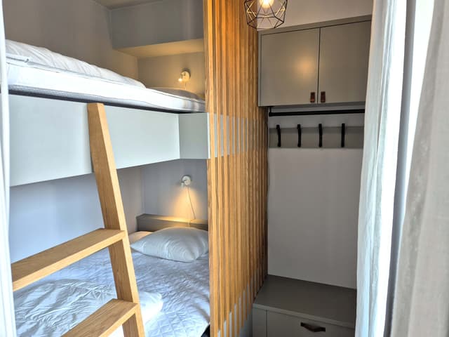 Lägenhet i centrala Åre nära skidlift, sydvänd balkong med sjöutsikt