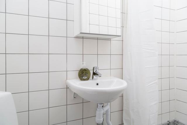 Refurbished flat near Mariatorget, Stockholm with modern amenities.