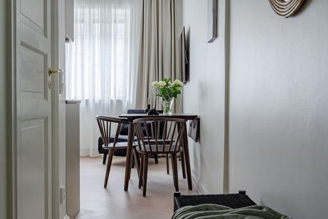 Södermalm studio apartment with modern furnishings and natural light.