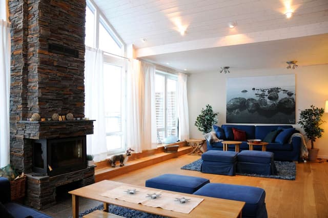 Takvåning 220 kvm i Åre Tott med takterrass och lounge med eldstad, nära Åre torg