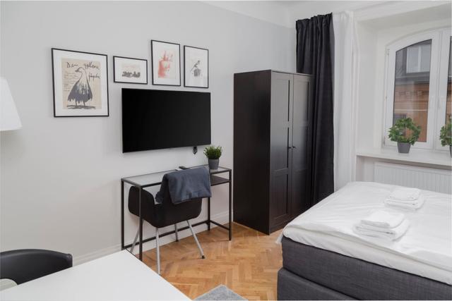 Refurbished flat near Mariatorget, Stockholm with modern amenities.