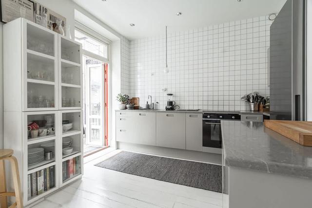 Two-bedroom apartment with private balcony overlooking courtyard in Vasastan, Stockholm
