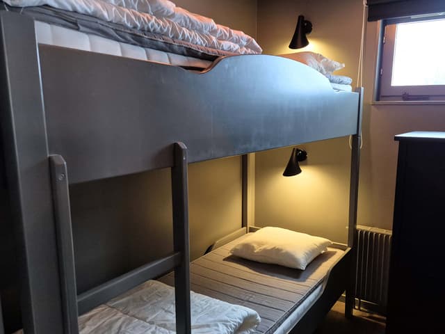 Ski in/ski out-lägenhet i centrala Åre med privat bastu och södervänd uteplats vid backen