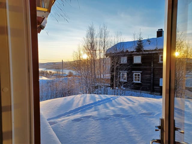 Ski-in/ski-out fjällhus i Björnen, Åre nära lift och skidbacke med bastu och eldstad