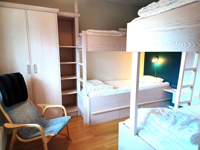 Tvårumslägenhet i Hummeln, Åre nära skidlift och Åre torg, med våningssängar för sex