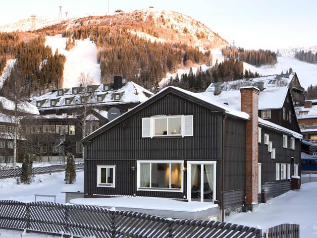 Living room in a large chalet in Åre, Sweden, near ski lifts and the village