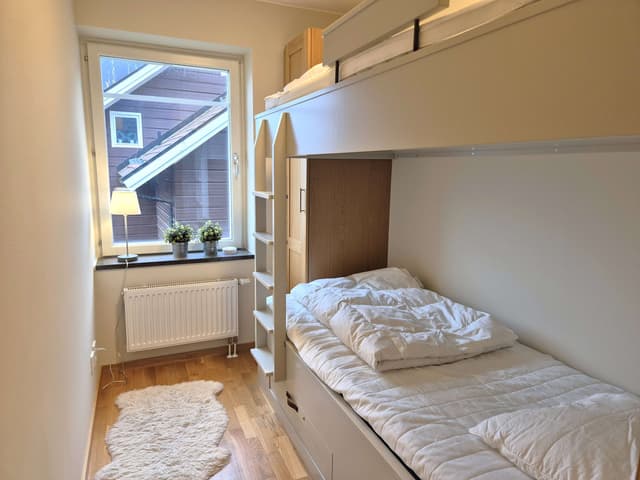 Lägenhet i centrala Åre nära Bergbanan och VM6, med bastu, balkong och garage