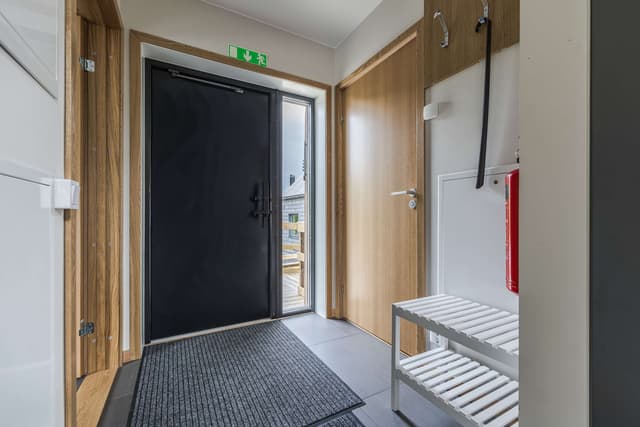 Modernt fristående fjällhus med öppen spis i Årekläppen, Åre