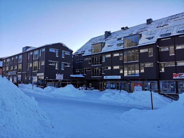 Lägenhet i Åre med öppen sjöutsikt, nära Bergbanan, restauranger och skidområdet