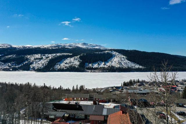 Utsikt över svenska bergen från Åre-lägenheten