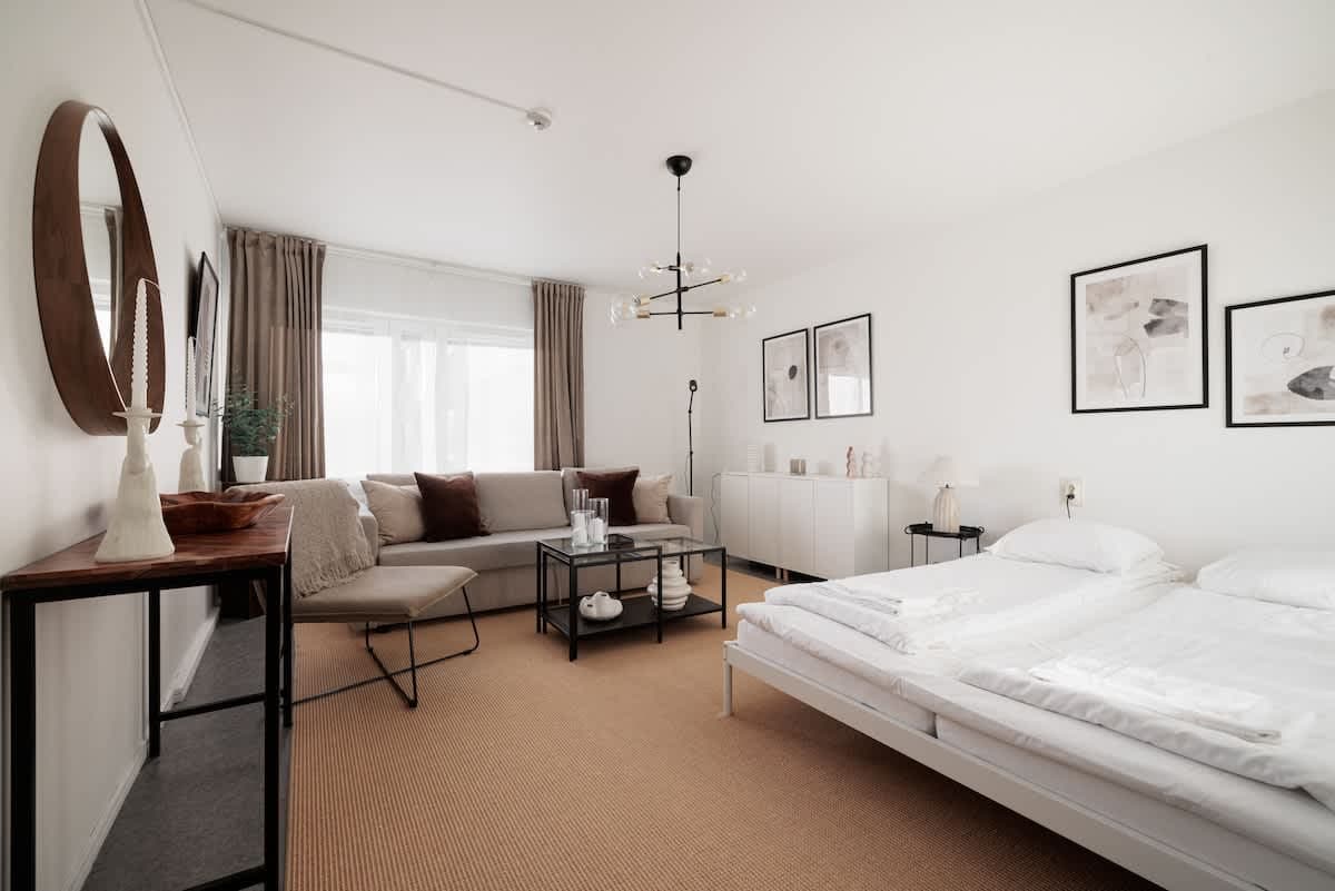 Studio i Södermalm med kök, badrum, kaffemaskin och 140 cm bäddsoffa