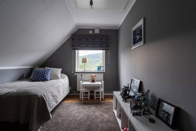 Tvåvåningshus med bergsutsikt i Åre