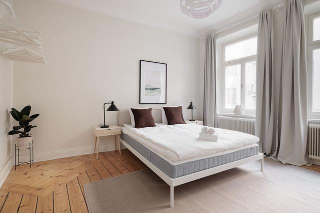 Stylish apartment in historic building near St. Eriksplan, Stockholm.