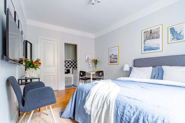 Comfortable studio apartment in Södermalm, Stockholm.