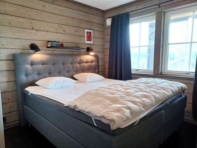 Apartment in Sadeln with private patio, sauna, washer and ski storage near the ski system