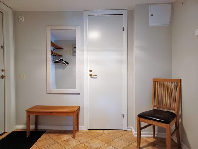 Apartment in central Åre with sauna, three bedrooms, ski storage and drying cabinet, near lifts and restaurants.