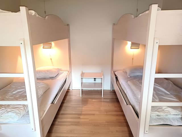 Ground-floor apartment in Åre Hummeln near Åre Square and ski lift, sleeps 6 with bunk beds and sofa bed