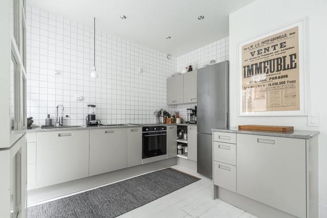 Two-bedroom apartment with private balcony overlooking courtyard in Vasastan, Stockholm