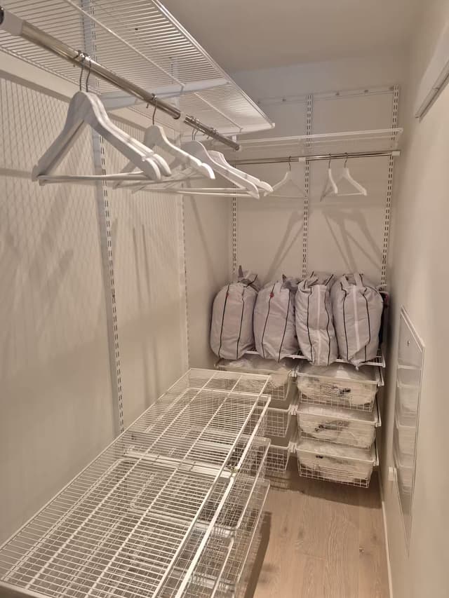 Modern lägenhet i Åre by med privat bastu, golvvärme, fri parkering och skidförråd