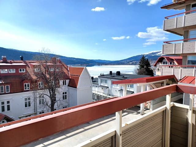 Lägenhet vid skidbacken i centrala Åre med privat bastu, nära liftar och Åre torg