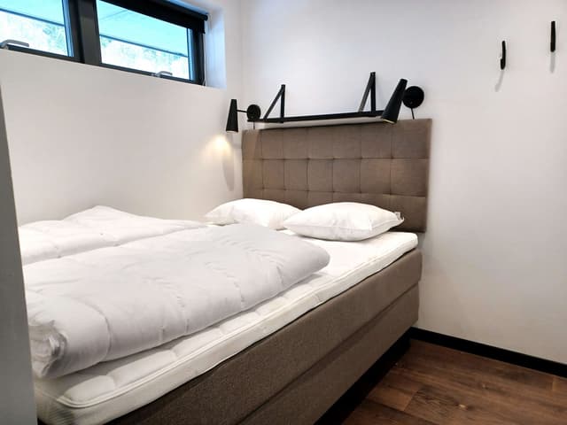 Compact apartment in Åre with enclosed balcony, outdoor parking and EV charging near town centre