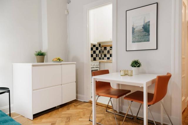 Cozy Scandinavian studio apartment in Mariatorget, Stockholm