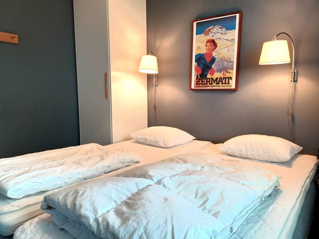 Åre duplex apartment with fireplace, private sauna, ski storage and in-house garage parking